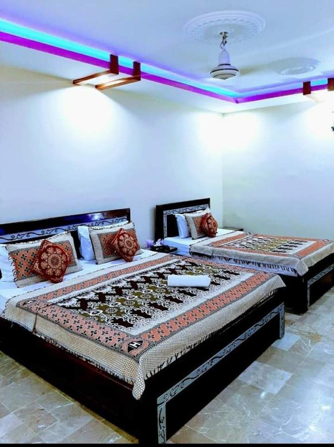 Galaxy Palace Near Millennium Mall Karachi Luaran gambar